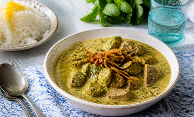 طرز تهیه خورش ماست اصیل اصفهانی