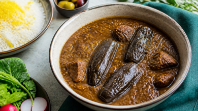 طرز تهیه خورش بادمجان اصیل و جا افتاده